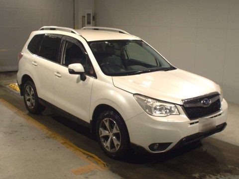 2014 Subaru Forester SJ5[2]