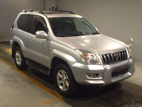 2004 Toyota Land Cruiser Prado RZJ125W[2]