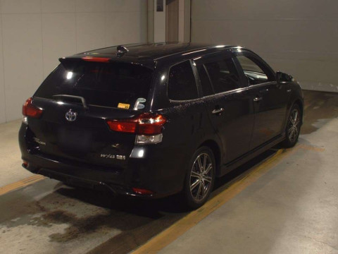 2016 Toyota Corolla Fielder NKE165G[1]