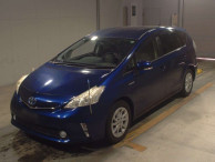 2013 Toyota Prius alpha