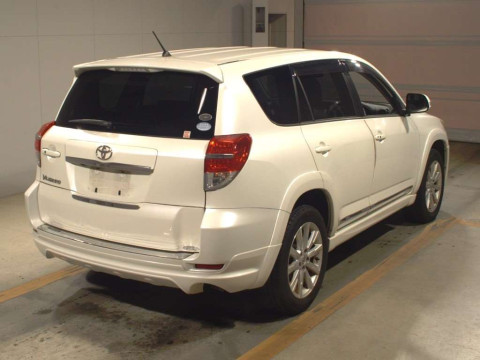 2010 Toyota Vanguard ACA38W[1]