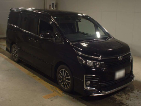 2016 Toyota Voxy ZRR80W[2]