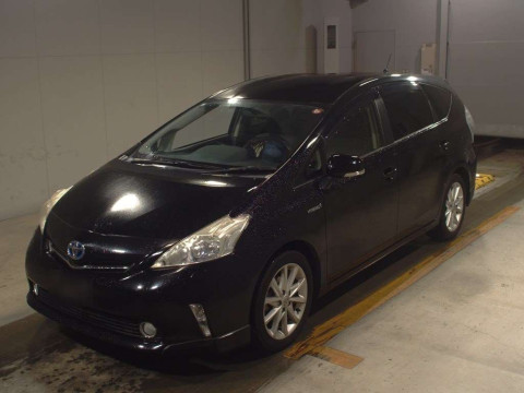 2012 Toyota Prius alpha ZVW41W[0]