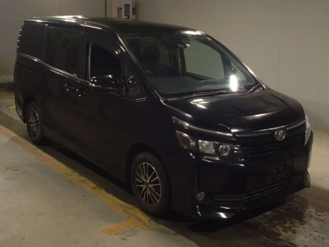 2016 Toyota Voxy ZRR80G[2]