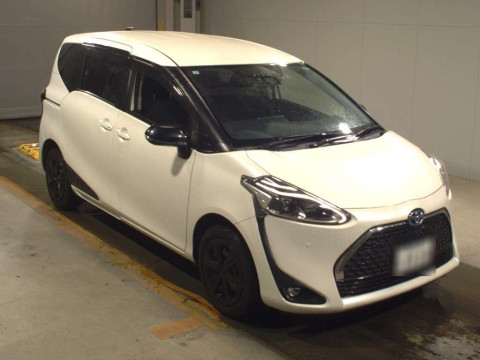 2021 Toyota Sienta NHP170G[2]