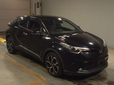 2018 Toyota C-HR ZYX10[2]