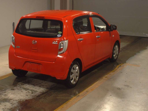 2014 Daihatsu Mira es LA300S[1]