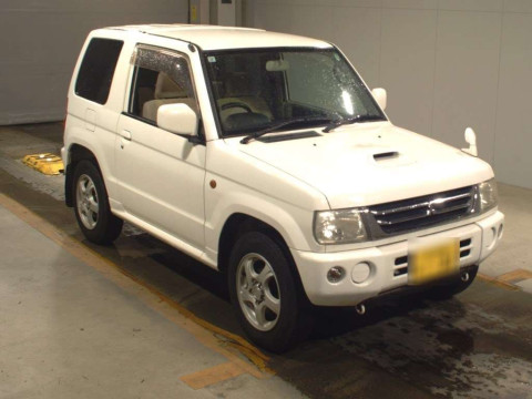 2005 Mitsubishi Pajero Mini H53A[2]