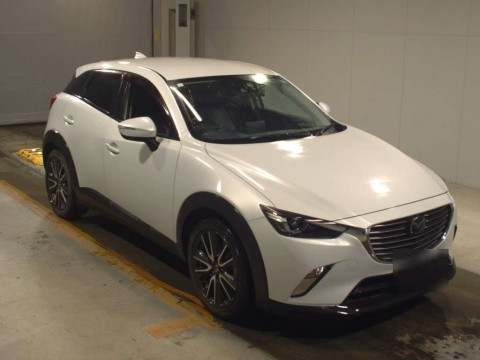 2016 Mazda CX-3 DK5AW[2]