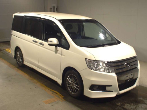 2012 Honda Step WGN Spada RK5[2]