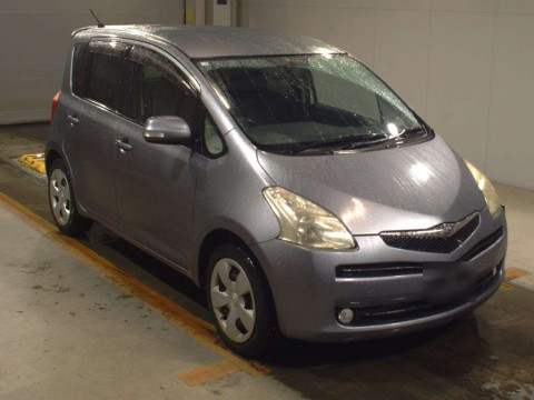 2006 Toyota Ractis NCP100[2]