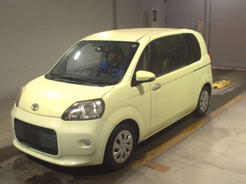 2013 Toyota Porte NCP141[0]