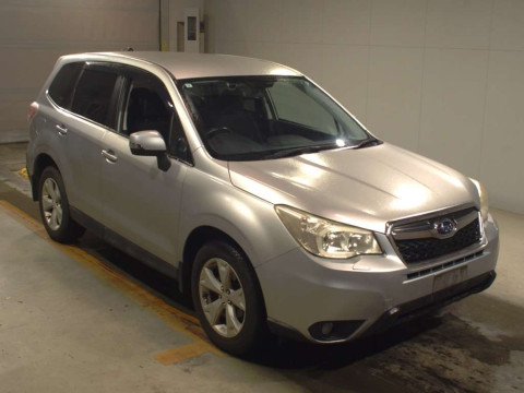 2013 Subaru Forester SJ5[2]