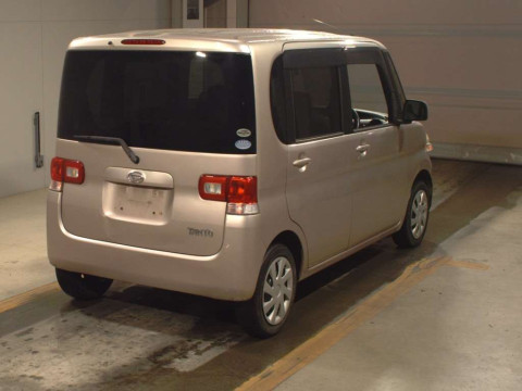 2011 Daihatsu Tanto L375S[1]