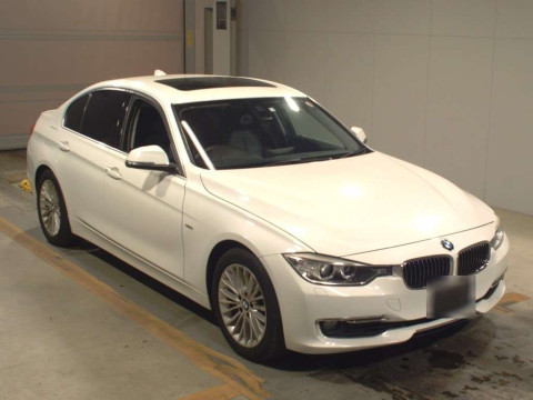 2014 BMW 3 Series 3B20[2]