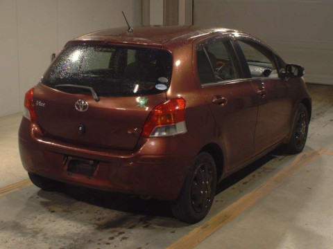 2010 Toyota Vitz KSP90[1]