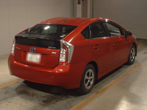 2013 Toyota Prius ZVW30[1]