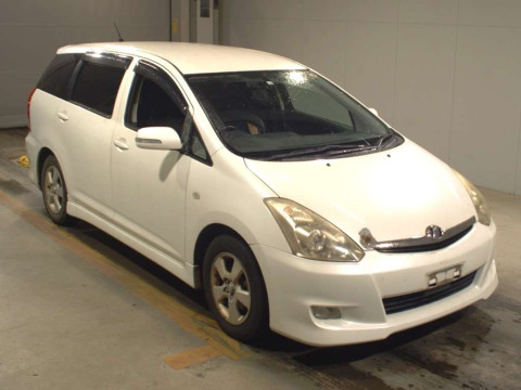 2006 Toyota Wish ZNE10G[2]