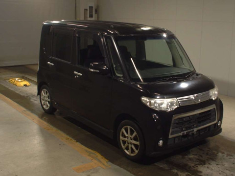 2011 Daihatsu Tanto Custom L375S[2]