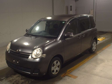 2010 Toyota Sienta NCP81G[0]