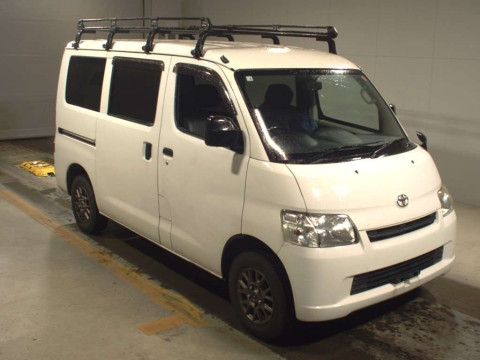 2018 Toyota Townace Van S402M[2]