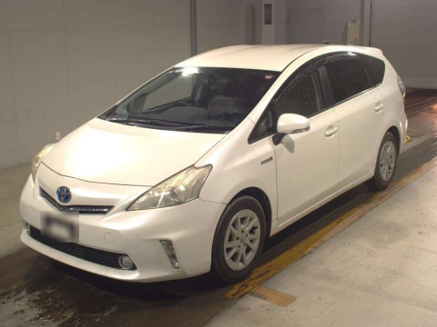 2012 Toyota Prius alpha ZVW41W[0]