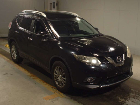 2016 Nissan X-Trail NT32[2]