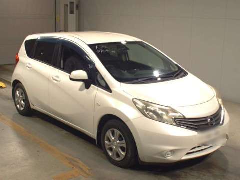 2013 Nissan Note E12[2]