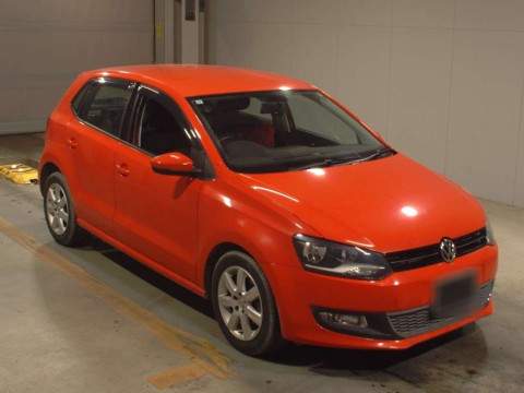 2011 Volkswagen Polo 6RCBZ[2]