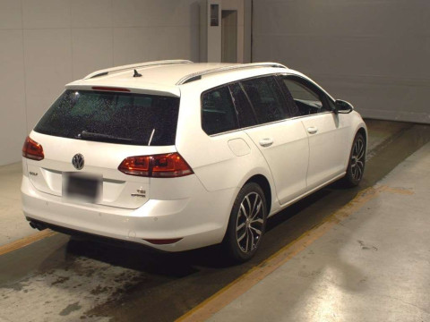 2014 Volkswagen Golf Variant AUCHP[1]