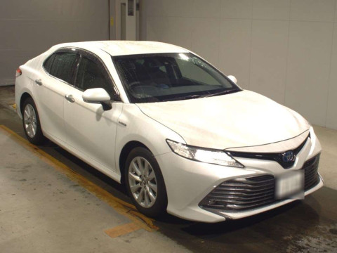 2017 Toyota Camry AXVH70[2]