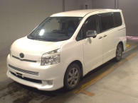 2009 Toyota Voxy