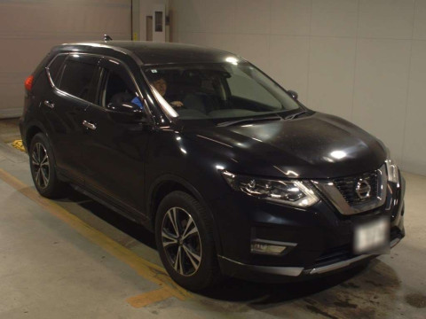 2017 Nissan X-Trail T32[2]