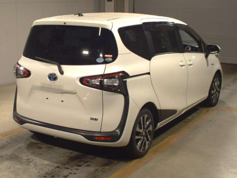 2016 Toyota Sienta NHP170G[1]