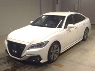 2022 Toyota Crown Hybrid