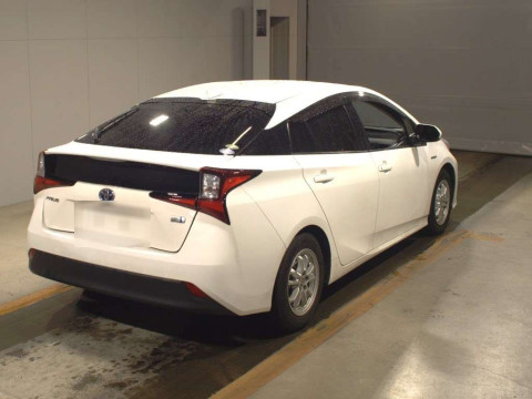 2020 Toyota Prius ZVW51[1]