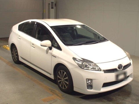 2010 Toyota Prius ZVW30[2]