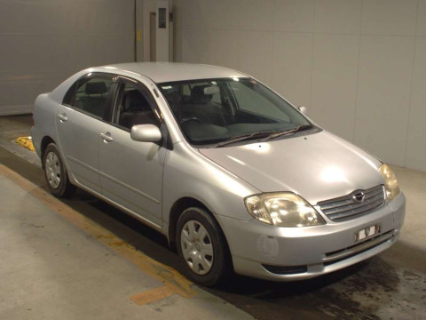 2004 Toyota Corolla Sedan NZE121[2]