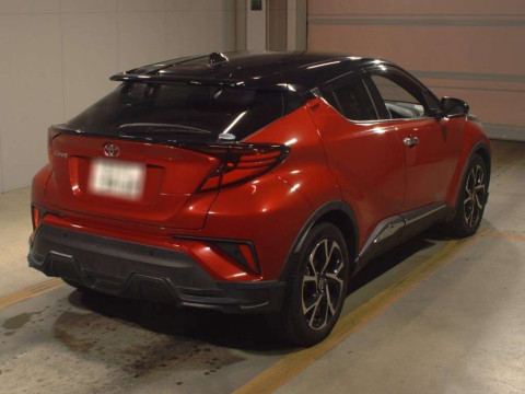 2020 Toyota C-HR NGX10[1]