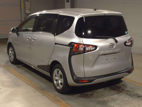 2019 Toyota Sienta NSP170G[2]