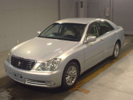 2004 Toyota Crown