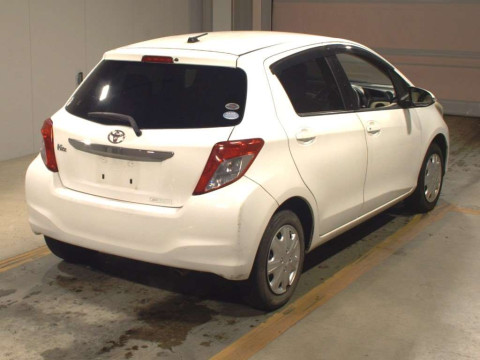 2012 Toyota Vitz NSP130[1]