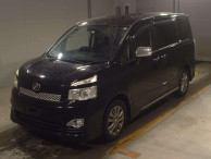 2012 Toyota Voxy