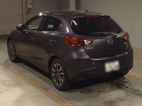 2015 Mazda Demio DJ5FS[2]