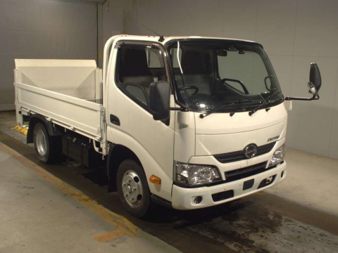 2018 Hino DUTRO XZC605M[2]