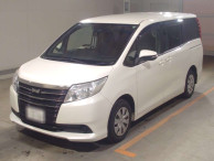 2017 Toyota Noah