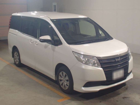 2017 Toyota Noah ZRR80G[2]