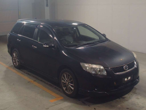 2010 Toyota Corolla Fielder NZE141G[2]