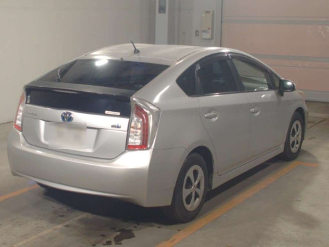 2012 Toyota Prius ZVW30[1]