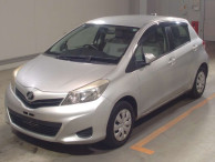 2011 Toyota Vitz